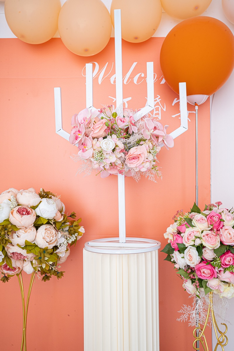 唯美蝴蝶兰婚礼花架